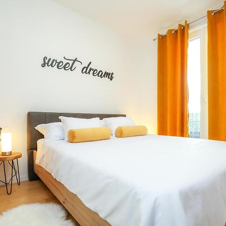 Apartment Margarita Zadar Bagian luar foto